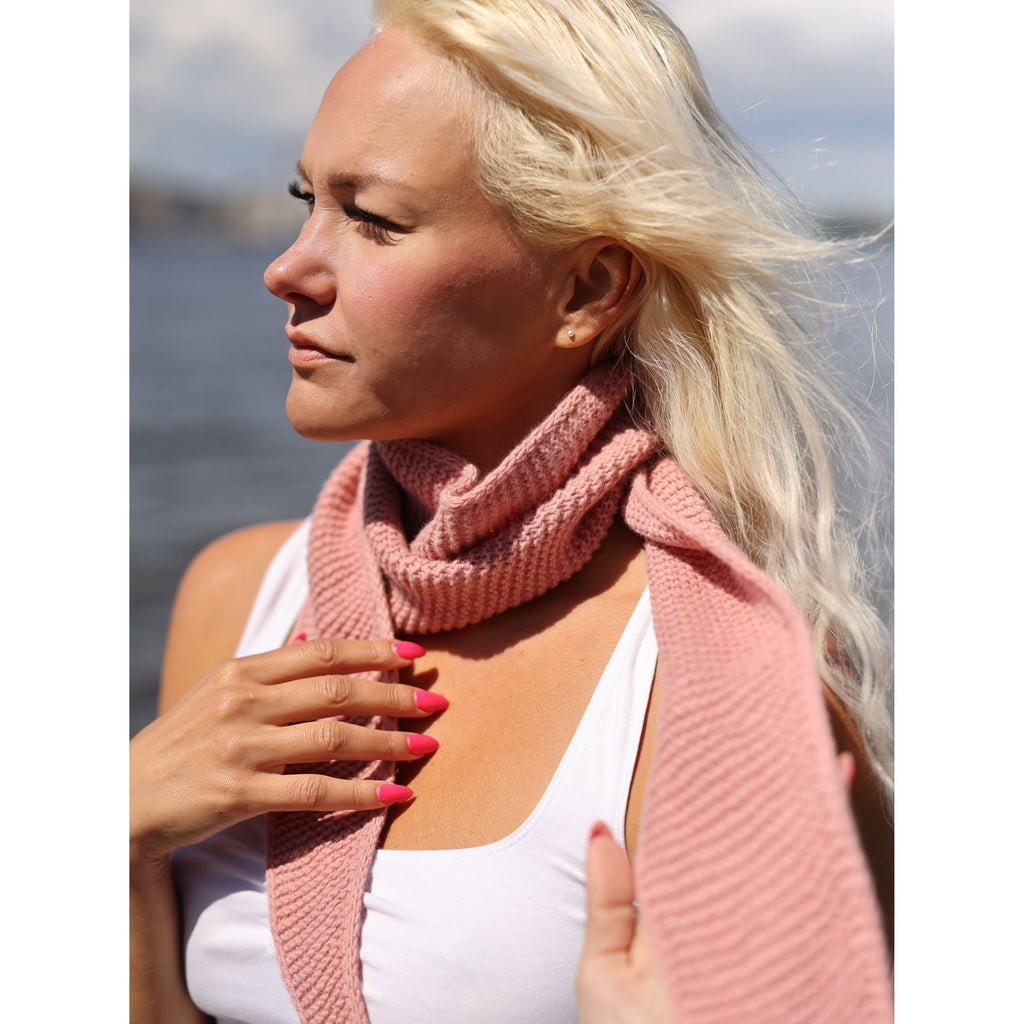 Rivi Shawl Pattern (MeriCash) Nordic Yarn 