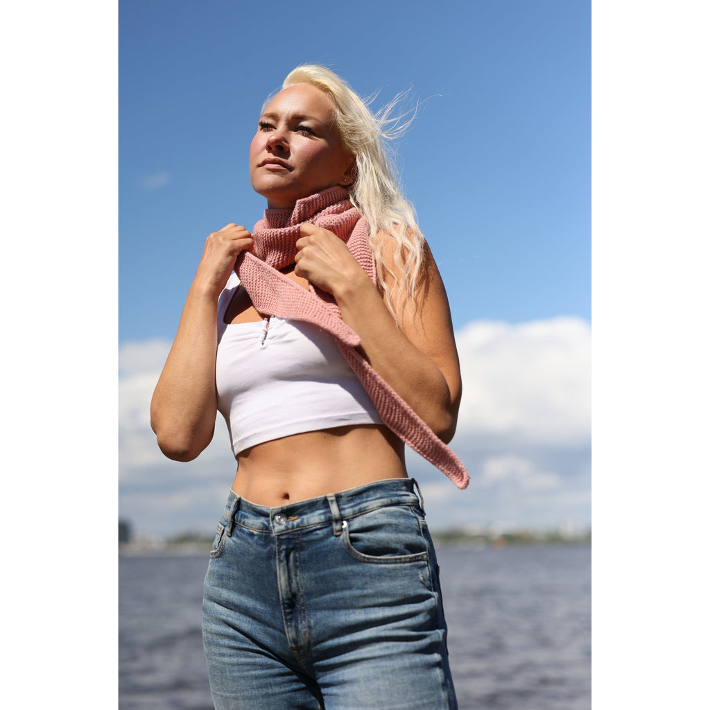 Rivi Shawl Pattern (MeriCash) Nordic Yarn 