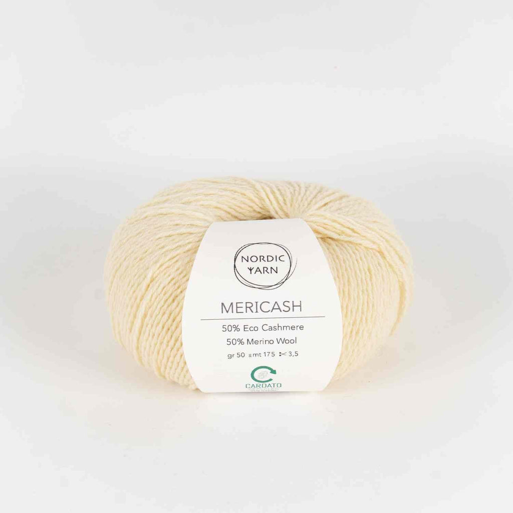 5 Pack of Mericash, Mixed colors Bundles Nordic Yarn White 