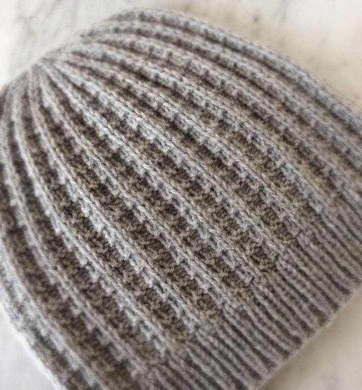 Kaarna beanie pattern - Nordic Yarn