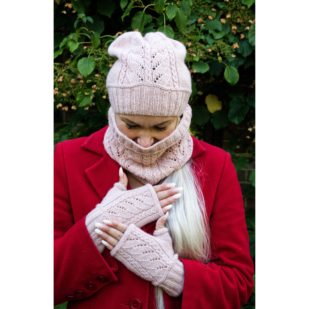 Vaala Mitts Kit Hand Warmers Nordic Yarn 